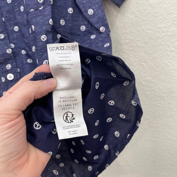 Outerknown Peace Sign Print Organic Short Sleeve Button Up Shirt Mens Small NEW - Picture 5 of 6